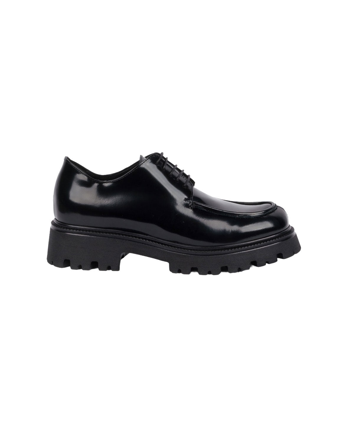 SCARPA STRINGATA NERA