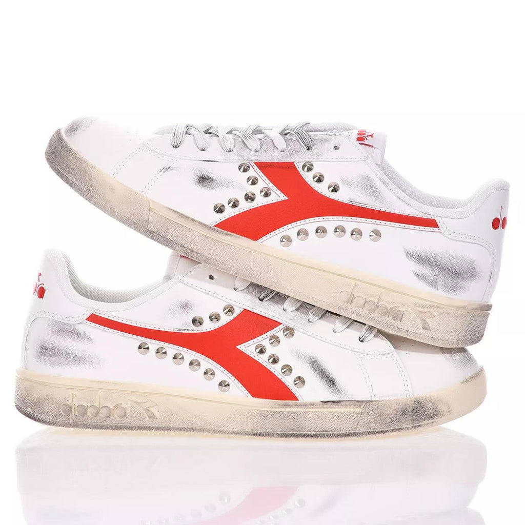 Diadora Red Studs
