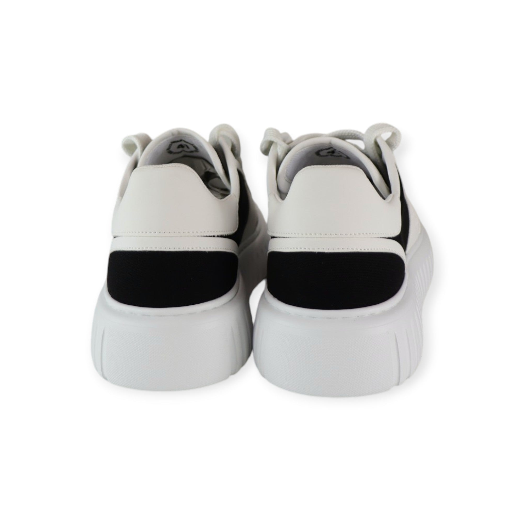 SNEAKERS NERA
