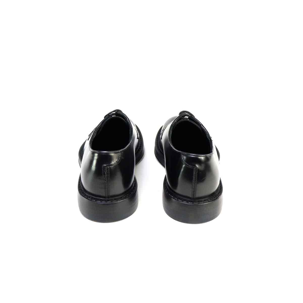 SCARPA LACCI NERO