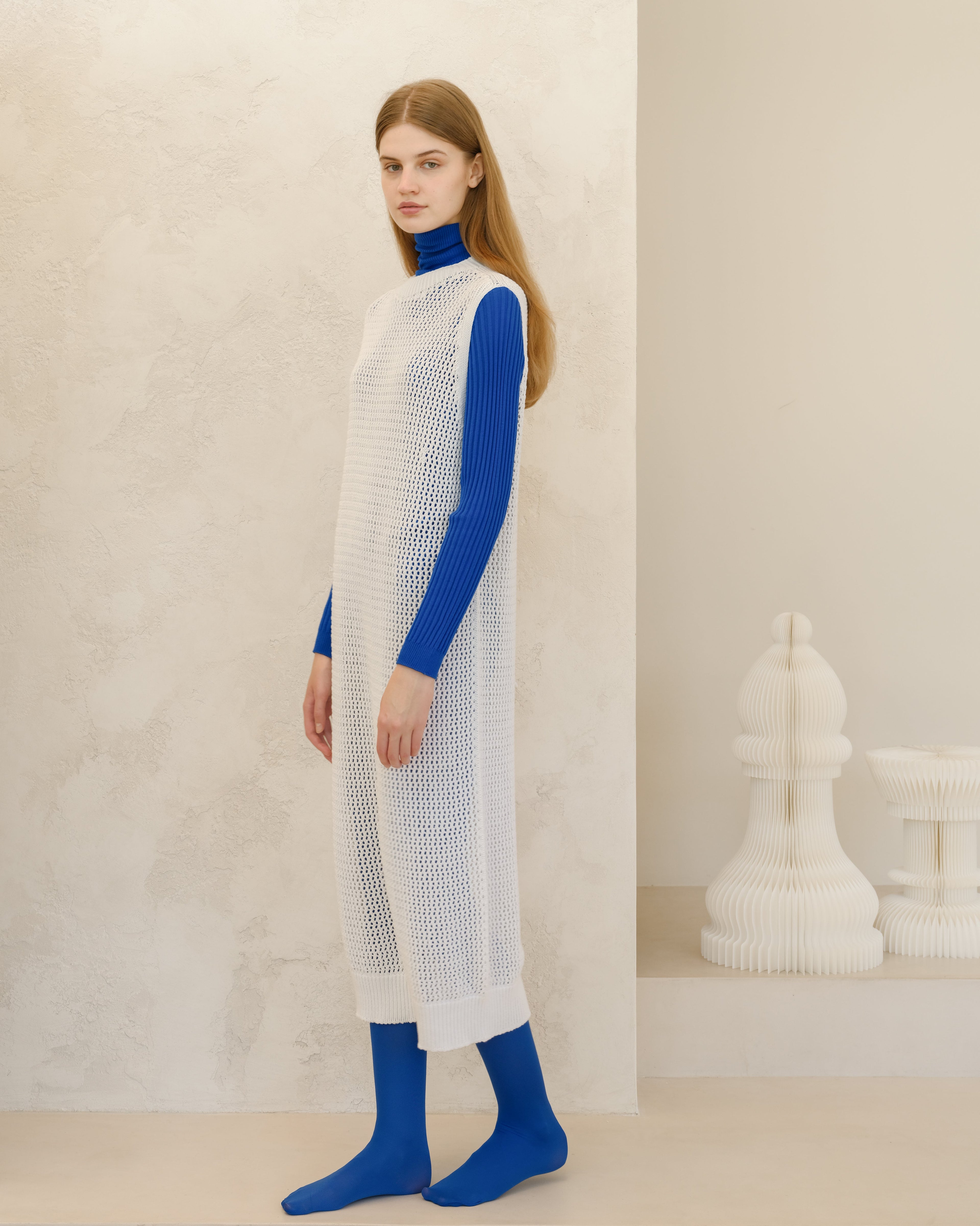 Fine Cotton Sleeveless Crochet Dress (3D-Knit)