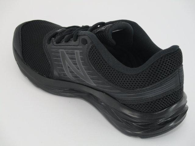 New Balance M411CK1 Scarpe Walking Uomo Nero - 192662546597