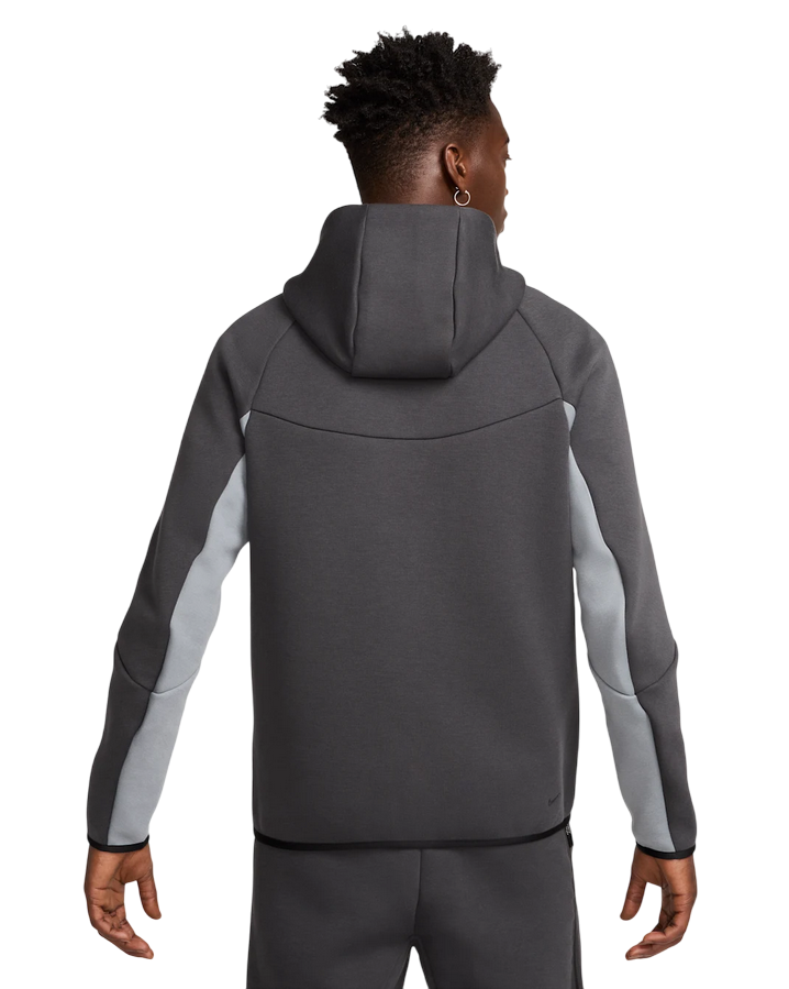 Nike Tech Giacca Windrunner HV0949-061 Grigio