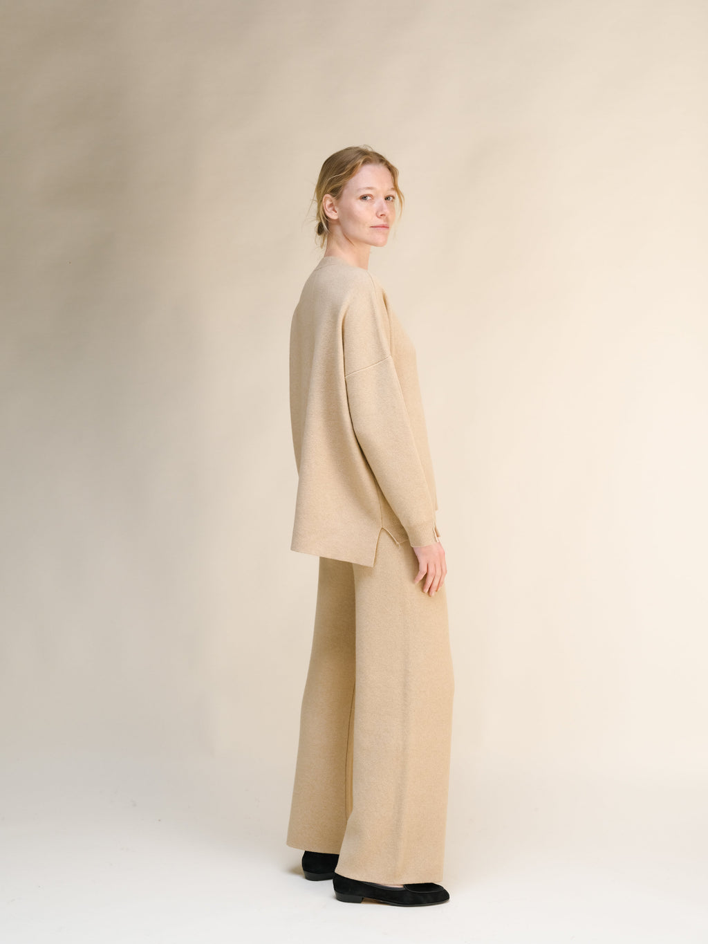 Cashmere Mix Solid Maxi V Neck with Lateral Slits