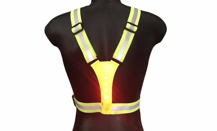 Pure 2Improve Gilet Running LED P2I320180 Yellow Riflettente