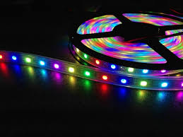 Striscia Led Smd 5050 5 Metri 12V Ip66 Adesiva Bobina Led Flessibile Rgb