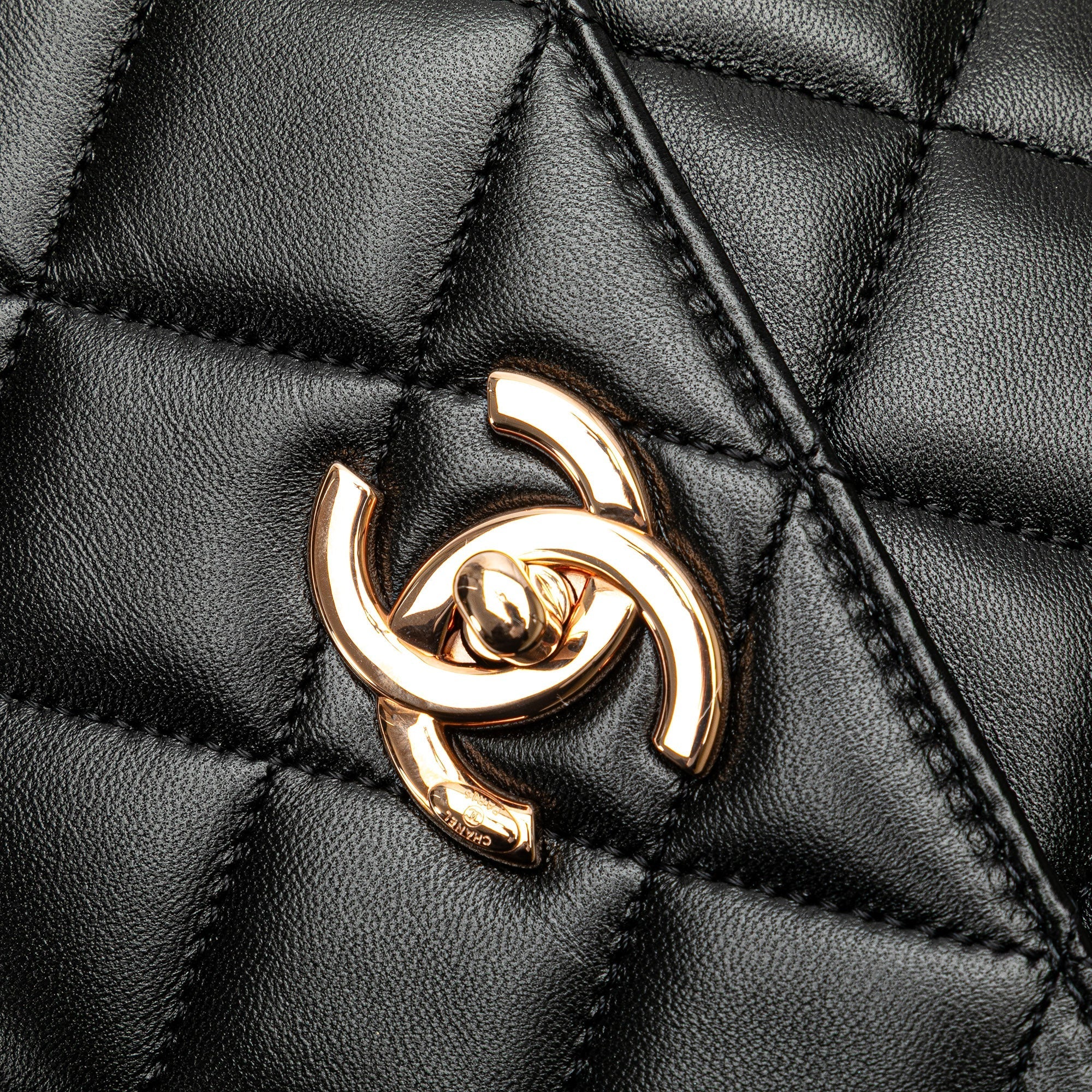 CHANEL Borsa a tracolla Trendy CC Flap in pelle di agnello media