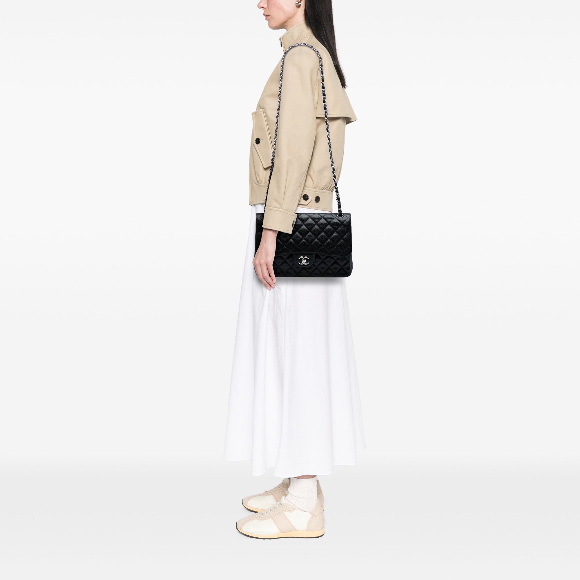 Chanel Classic Double Flap Jumbo in Pelle di Caviale Nera – Hardware Argento
